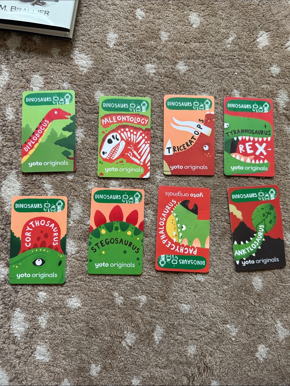 Yoto Originals Dinosaurs Flash Cards – Green, Red, Orange